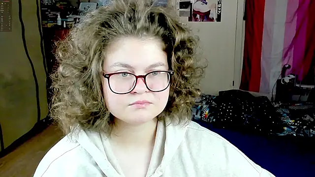 Snapshot of Sashy_Way chatting on October 23, 2025, 9:19 am Sashy Way online show from October 23, 2025, 9:19 am