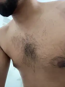 vinzpnr210 online show from December 6, 2024, 9:32 am