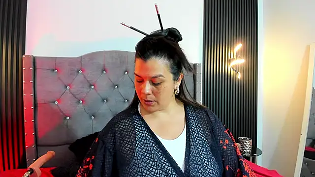 Snapshot of martina_foxy_ chatting on September 12, 2025, 12:05 pm martina foxy online show from September 12, 2025, 12:05 pm