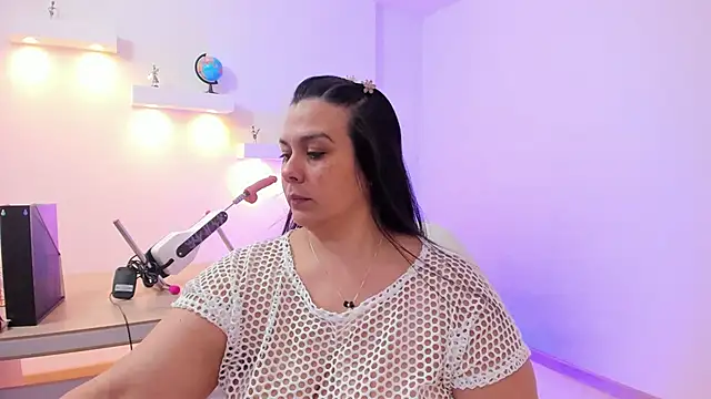 Snapshot of martina_foxy_ chatting on October 18, 2025, 12:50 pm martina foxy online show from October 18, 2025, 12:50 pm