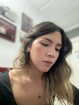 Snapshot of Mila_Morgan chatting on January 22, 2025, 10:48 pm Mila Morgan online show from January 22, 2025, 10:48 pm