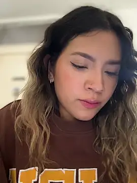 Snapshot of Mila_Morgan chatting on January 30, 2025, 9:14 pm Mila Morgan online show from January 30, 2025, 9:14 pm