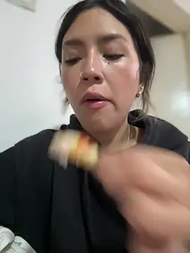 Snapshot of Mila_Morgan chatting on February 28, 2025, 8:50 pm Mila Morgan online show from February 28, 2025, 8:50 pm