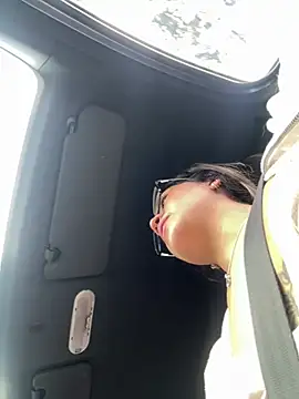 Snapshot of Mila_Morgan chatting on March 7, 2025, 8:11 pm Mila Morgan online show from March 7, 2025, 8:11 pm