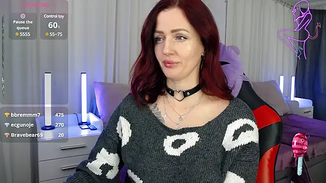 Snapshot of ElisaJane chatting on December 21, 2024, 12:20 am ElisaJane online show from December 21, 2024, 12:20 am