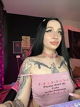 Molly  Moon online show from February 21, 2025, 7:23 am