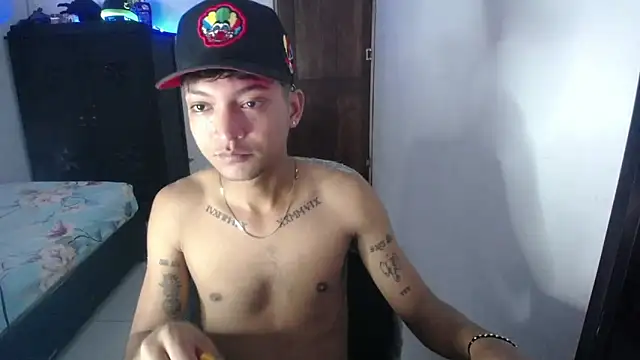 Sxntisaul   online show from February 7, 2025, 9:04 pm