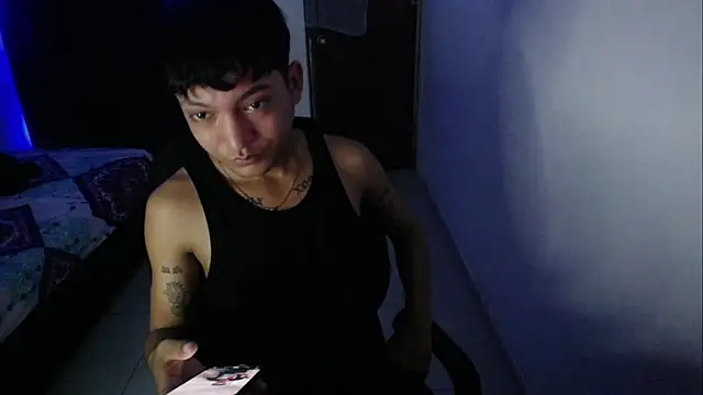 Snapshot of Sxntisaul__ chatting on February 18, 2025, 4:05 pm Sxntisaul online show from February 18, 2025, 4:05 pm