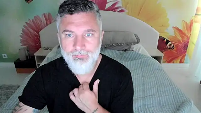 Snapshot of BlowMyXXL chatting on November 30, 2025, 6:50 am BlowMyXXL online show from November 30, 2025, 6:50 am