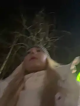 Snapshot of MerlinDave chatting on February 8, 2025, 12:49 am MerlinDave online show from February 8, 2025, 12:49 am