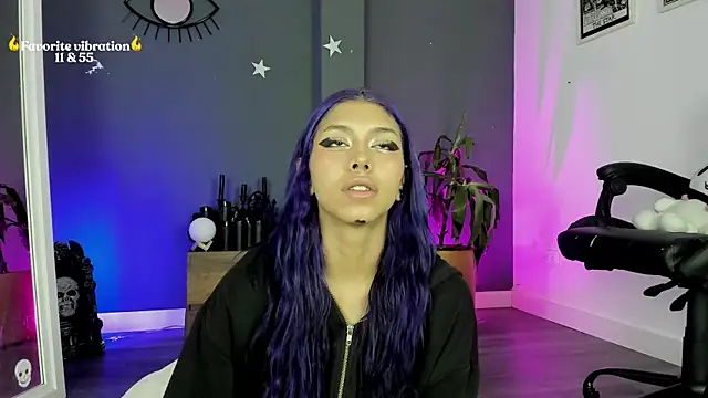 Raven Witch  online show from August 2, 2026, 6:06 pm