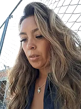 Snapshot of lauramcdowell1 chatting on February 15, 2025, 2:00 pm lauramcdowell1 online show from February 15, 2025, 2:00 pm