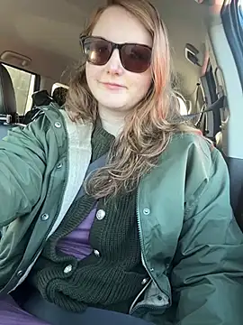 Snapshot of GingerSnap33 chatting on January 26, 2025, 6:06 pm GingerSnap33 online show from January 26, 2025, 6:06 pm