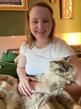 Snapshot of GingerSnap33 chatting on February 23, 2025, 4:57 pm GingerSnap33 online show from February 23, 2025, 4:57 pm