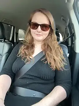 Snapshot of GingerSnap33 chatting on March 2, 2025, 5:14 pm GingerSnap33 online show from March 2, 2025, 5:14 pm