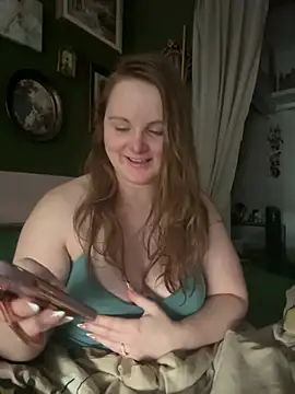 Snapshot of GingerSnap33 chatting on March 9, 2025, 5:17 pm GingerSnap33 online show from March 9, 2025, 5:17 pm