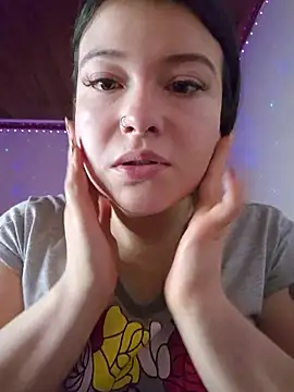 juli05star20 online show from July 18, 2026, 8:34 pm