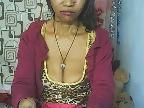 Snapshot of nene_belle chatting on June 12, 2026, 8:13 am nene belle online show from June 12, 2026, 8:13 am
