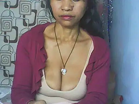 Snapshot of nene_belle chatting on June 28, 2026, 9:15 am nene belle online show from June 28, 2026, 9:15 am