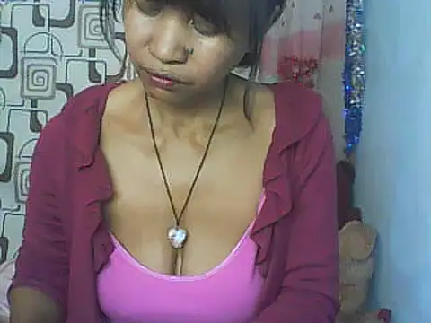 Snapshot of nene_belle chatting on July 2, 2026, 8:20 am nene belle online show from July 2, 2026, 8:20 am