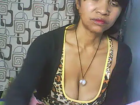 Snapshot of nene_belle chatting on July 25, 2026, 6:00 am nene belle online show from July 25, 2026, 6:00 am