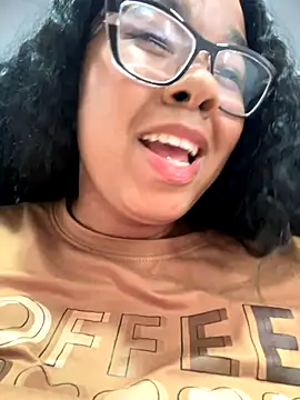 XMara online show from October 16, 2025, 5:25 pm