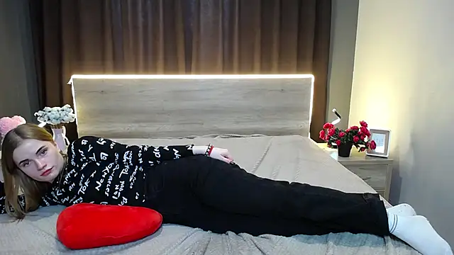 MargaritaKiss online show from March 2, 2026, 5:08 am