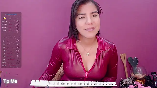 Snapshot of Karly_Grey_s chatting on February 12, 2025, 2:10 pm Karly Grey s online show from February 12, 2025, 2:10 pm