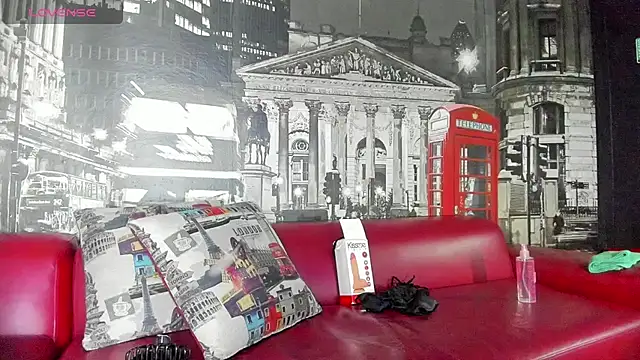 CloeRodriguez online show from January 15, 2026, 4:17 am