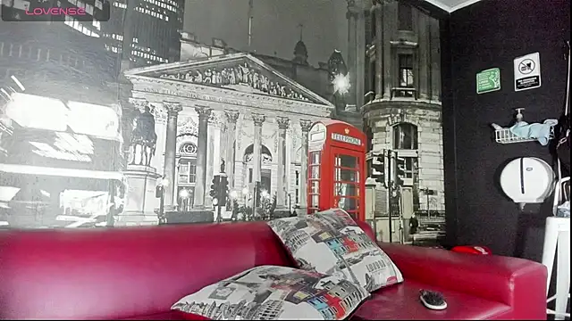 CloeRodriguez online show from February 14, 2026, 9:00 pm