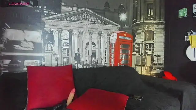 Snapshot of CloeRodriguez chatting on May 6, 2026, 9:20 pm CloeRodriguez online show from May 6, 2026, 9:20 pm
