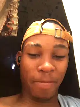 MixedItem online show from November 5, 2025, 11:43 am