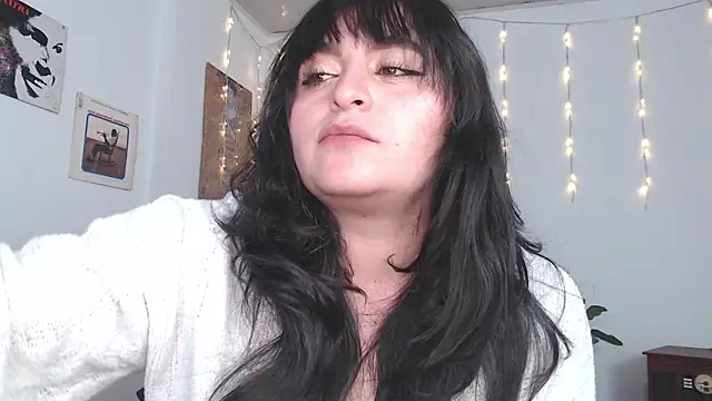 Snapshot of Marci_owo chatting on March 20, 2025, 9:35 pm Marci owo online show from March 20, 2025, 9:35 pm