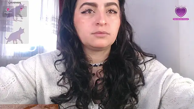 Snapshot of Marci_owo chatting on November 23, 2025, 3:45 pm Marci owo online show from November 23, 2025, 3:45 pm