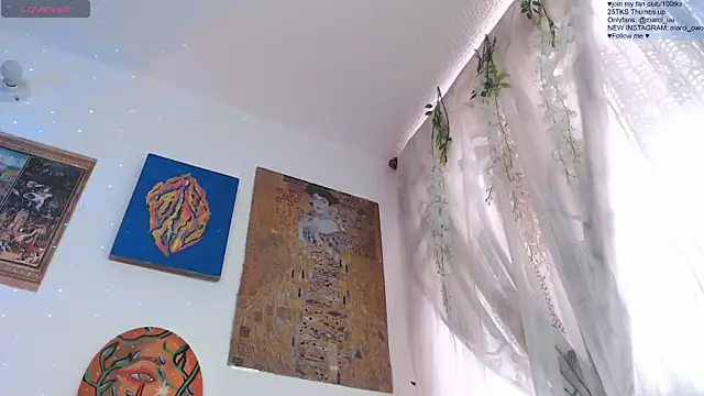 Marci owo online show from June 8, 2026, 1:33 pm
