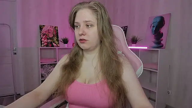 Megan Violer online show from May 7, 2026, 5:18 pm