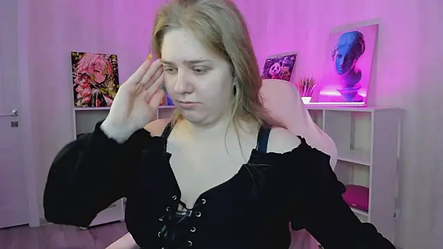 Megan Violer online show from June 30, 2026, 5:25 pm