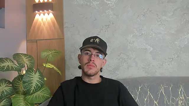 CodyWalkerR online show from June 11, 2026, 5:33 pm