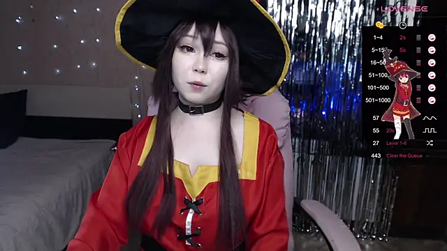 Snapshot of Vanessa_AmiX chatting on February 19, 2025, 10:45 am Vanessa AmiX online show from February 19, 2025, 10:45 am