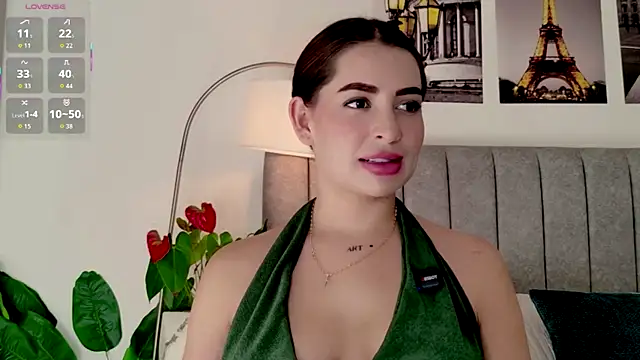 caralella online show from April 28, 2026, 8:25 pm