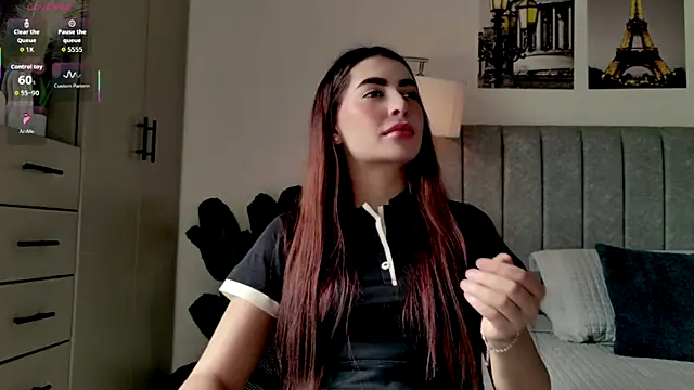 Snapshot of caralella chatting on June 7, 2026, 8:34 pm caralella online show from June 7, 2026, 8:34 pm