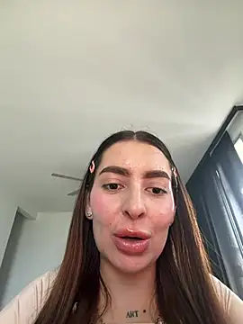 Snapshot of caralella chatting on July 11, 2026, 10:00 pm caralella online show from July 11, 2026, 10:00 pm