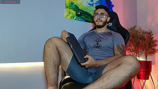 Liam Kleiin online show from May 13, 2026, 11:29 am