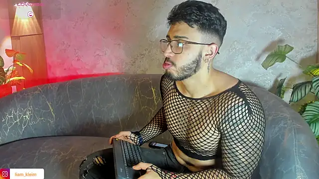Liam Kleiin online show from June 18, 2026, 11:47 am