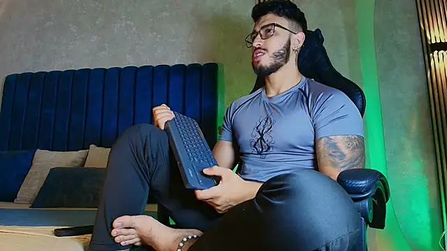 Liam Kleiin online show from July 8, 2026, 11:26 am