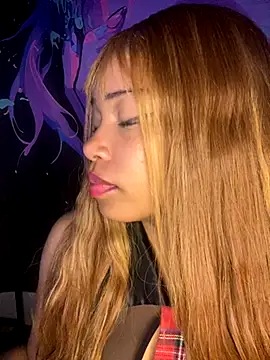 Snapshot of lovekaylaa chatting on September 9, 2025, 4:12 am lovekaylaa online show from September 9, 2025, 4:12 am