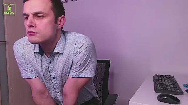 Snapshot of BrandonNorris chatting on December 11, 2024, 8:39 pm BrandonNorris online show from December 11, 2024, 8:39 pm