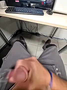 Snapshot of smartzy chatting on September 10, 2025, 4:45 am smartzy online show from September 10, 2025, 4:45 am