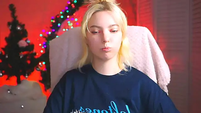 Snapshot of RocKStone_ chatting on January 11, 2025, 10:19 am RocKStone online show from January 11, 2025, 10:19 am