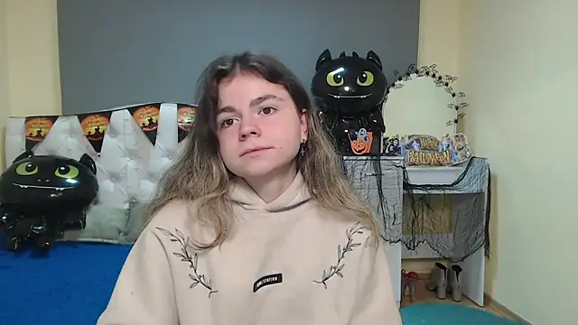 TinaRedly online show from October 16, 2025, 6:25 am